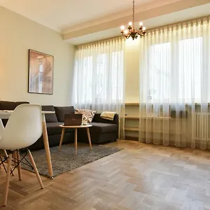 Smulikowskiego 9 Warszawa